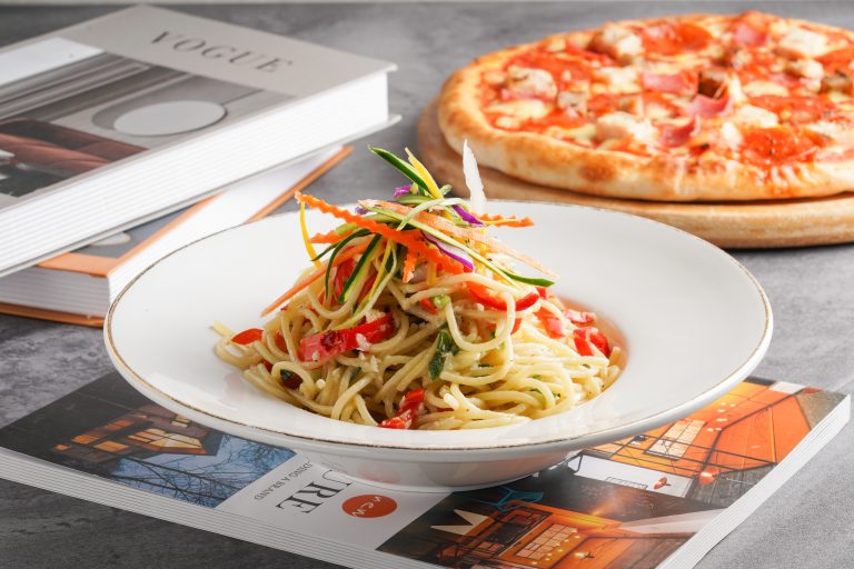 SPAGHETTI AGLIO E OLIO