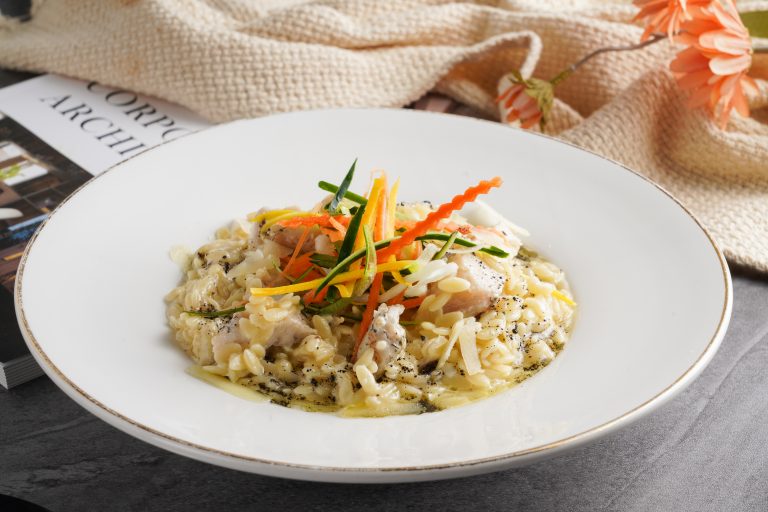 TRUFFLE CHICKEN ORZO
